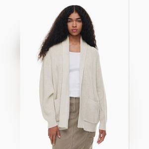 Aritzia Wilfred free travel cardigan